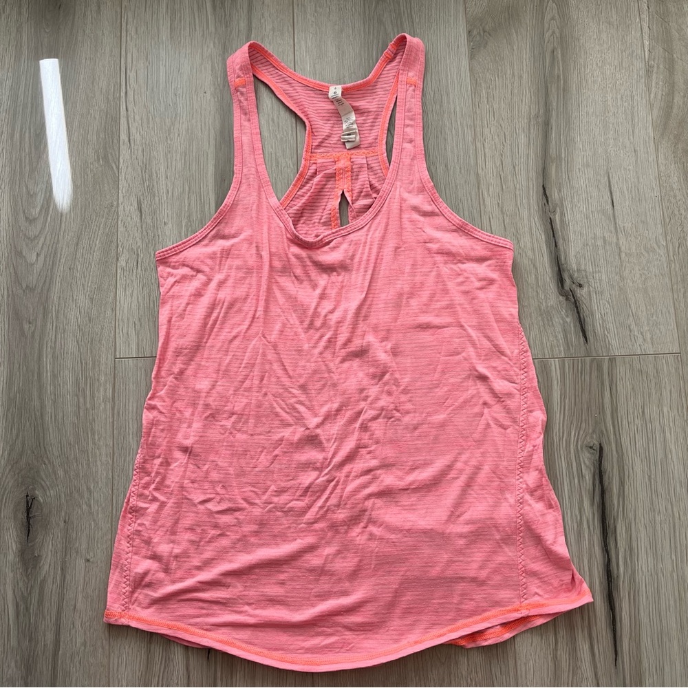 Lululemon tank top size 6
